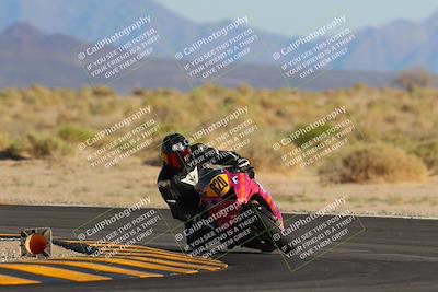 media/Oct-29-2022-CVMA (Sat) [[14c0aa3b66]]/Race 9 Amateur Supersport Middleweight/